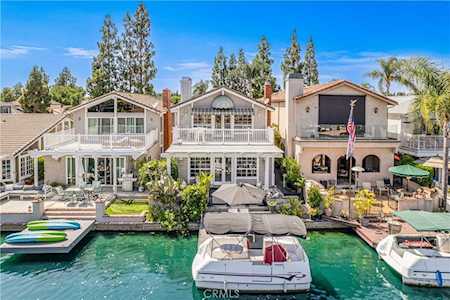 21882 Huron Ln Lake Forest, CA 92630