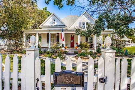 7210 Oak Street Frisco, TX 75033