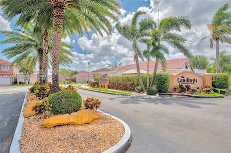 10034 SW 163rd Ct Miami, FL 33196