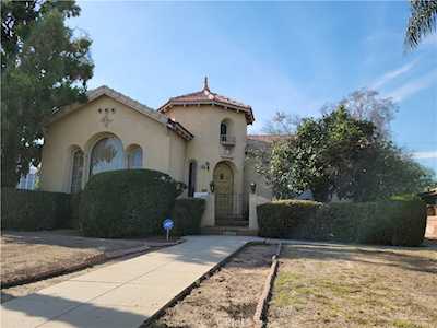 3805 Linden Ave Long Beach, CA 90807