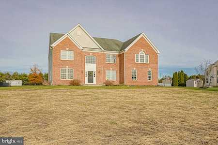 305 Long Meadow Dr Mullica Hill, NJ 08062