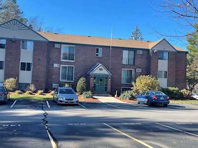 121 English Village Rd #204 Manchester, NH 03102