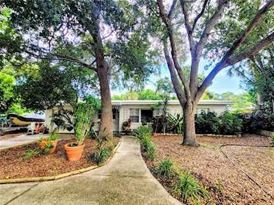 7603 15th Ave N St. Petersburg, FL 33710