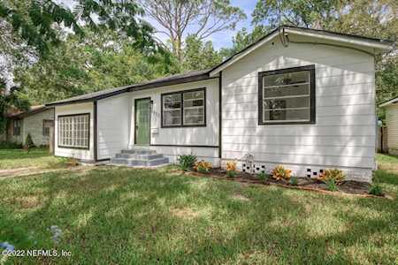 4823 Sappho AVE Jacksonville, FL 32205