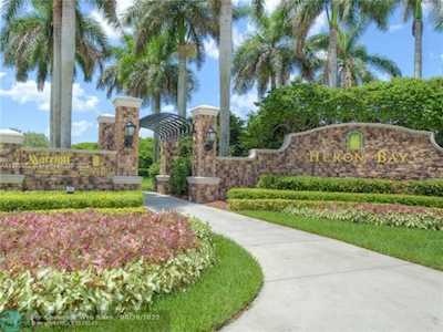 7896 NW 110th Dr Parkland, FL 33076