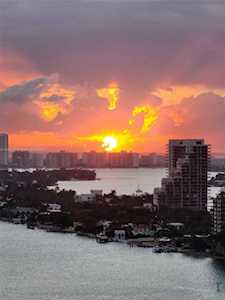 1800 N Bayshore Dr #2415 Miami, FL 33132