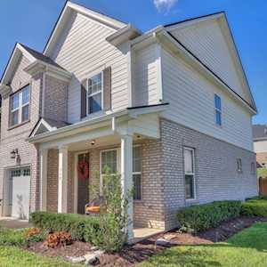 738 Tennypark Ln Mount Juliet, TN 37122