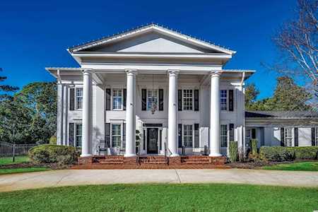 408 Fairway Rd. Myrtle Beach, SC 29572
