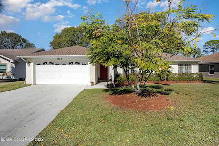 816 Hunters Creek Drive Melbourne, FL 32904