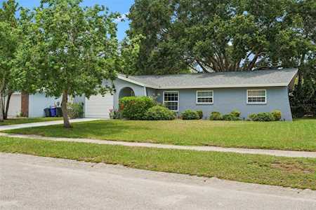 1606 Greenwood Dr Dunedin, FL 34698