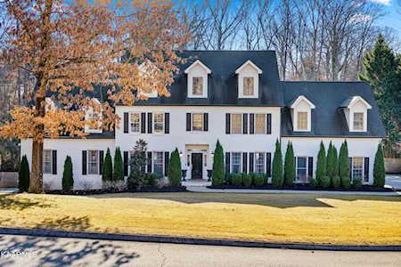 804 Bennett Place Knoxville, TN 37909