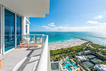 50 S Pointe Dr #2802 Miami Beach, FL 33139
