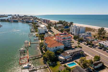 10133 Gulf Blvd #E-4 Treasure Island, FL 33706