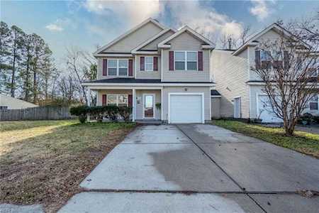 3713 Ahoy Dr Chesapeake, VA 23321