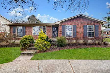 7435 E Orchard Grass Blvd Crestwood, KY 40014