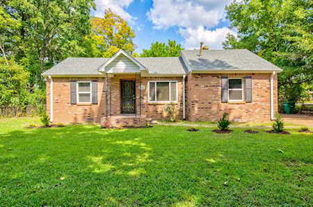 9224 Poplar Pike Rd Germantown, TN 38138
