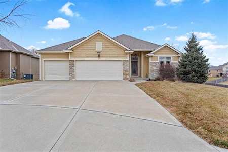 1104 NW 109th St Kansas City, MO 64155