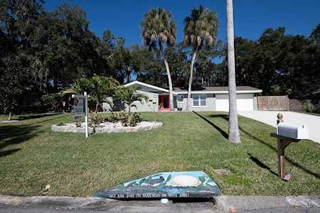 3322 San Mateo St Clearwater, FL 33759
