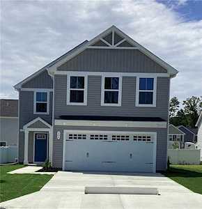 204 Auray Dr Williamsburg, VA 23185