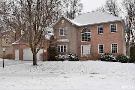 5009 W Newcastle Dr Peoria, IL 61615