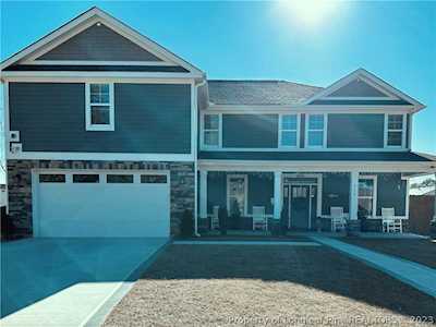 502 E Edinborough Ave Raeford, NC 28376