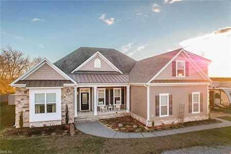 2501 Number Ten Ln Chesapeake, VA 23323