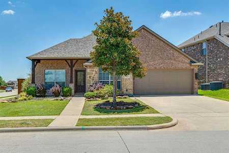 10401 Canyon Lake View McKinney, TX 75072