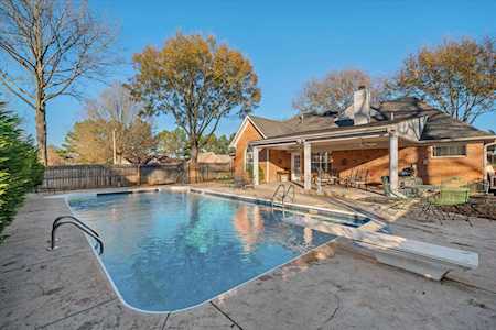 1535 Wolf Pack Dr Collierville, TN 38017