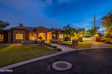 1131 E Desert Court Gilbert, AZ 85234