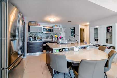 1900 N Bayshore Dr #1504 Miami, FL 33132