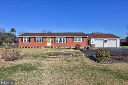 11355 Line Rd Delmar, DE 19940