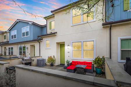 1917 Avenida Echeveria #44 Chula Vista, CA 91913