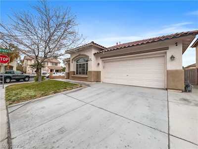 2940 Harbor Heights Dr Las Vegas, NV 89117