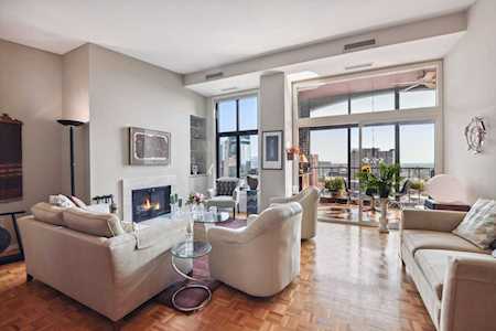 1201 Yale Place #2007 Minneapolis, MN 55403
