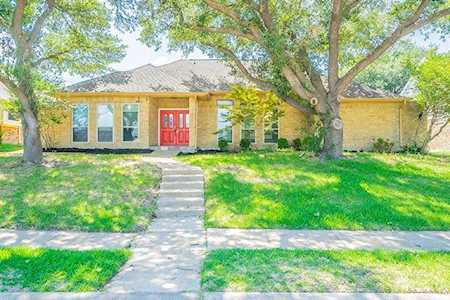 3017 Club Country Drive Garland, TX 75043
