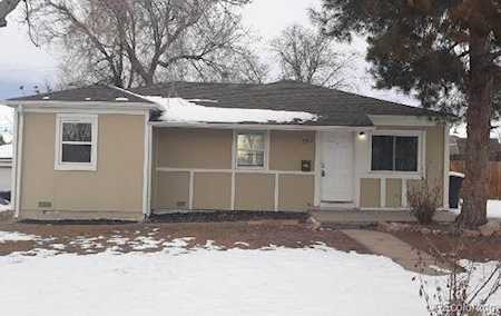 8911 Hoyt Dr Thornton, CO 80229
