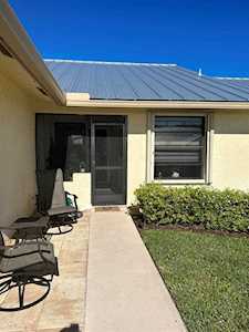 7716 SE Sugar Sand Circle Hobe Sound, FL 33455