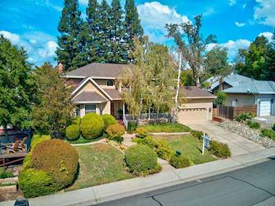 7249 Willowbank Way Carmichael, CA 95608