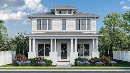 820 7th St N St. Petersburg, FL 33701