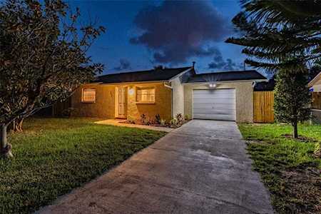 2521 50th St S Gulfport, FL 33707