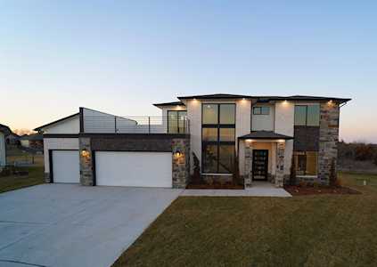 13938 E Willowgreen Ct Wichita, KS 67230