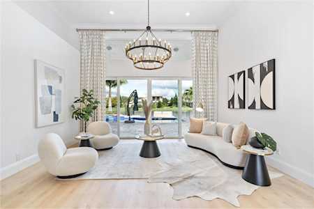 9915 NW 66th Mnr Parkland, FL 33076