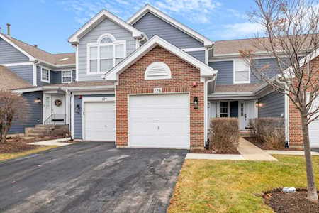 126 Kennebunk Ct Glendale Heights, IL 60139