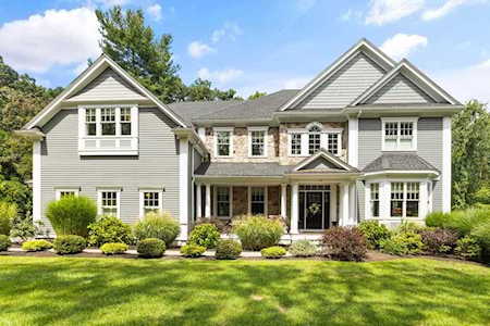 5 A Fernway Winchester, MA 01890