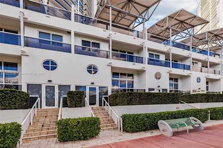 400 Alton Rd #TH-2A Miami Beach, FL 33139