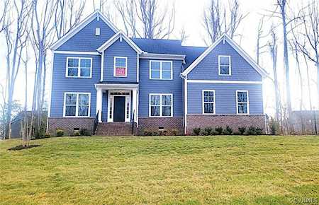 11725 Riverboat Dr Chester, VA 23836