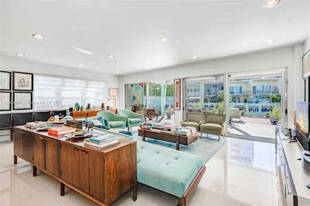 830 Raymond St #830 Miami Beach, FL 33141