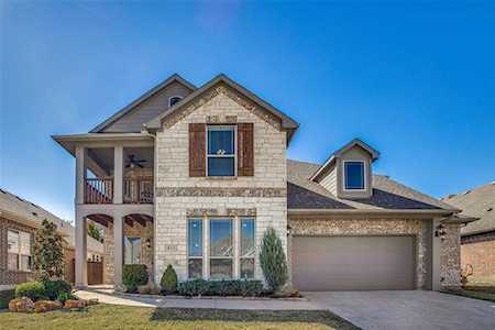 411 Oakcrest Drive Justin, TX 76247