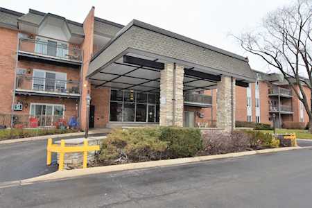 4248 Saratoga Ave #310 Downers Grove, IL 60515