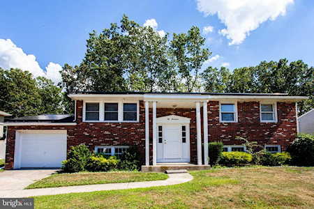 1017 Hancock Dr Blackwood, NJ 08012